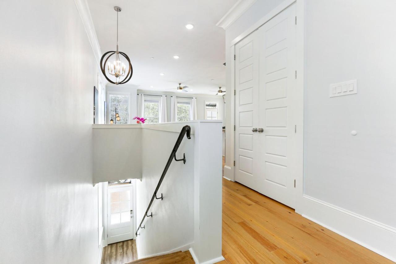 Hosteeva Amazing 4 Bedroom Modern Condo With Balcony Near Frnch Quarter ニューオーリンズ エクステリア 写真