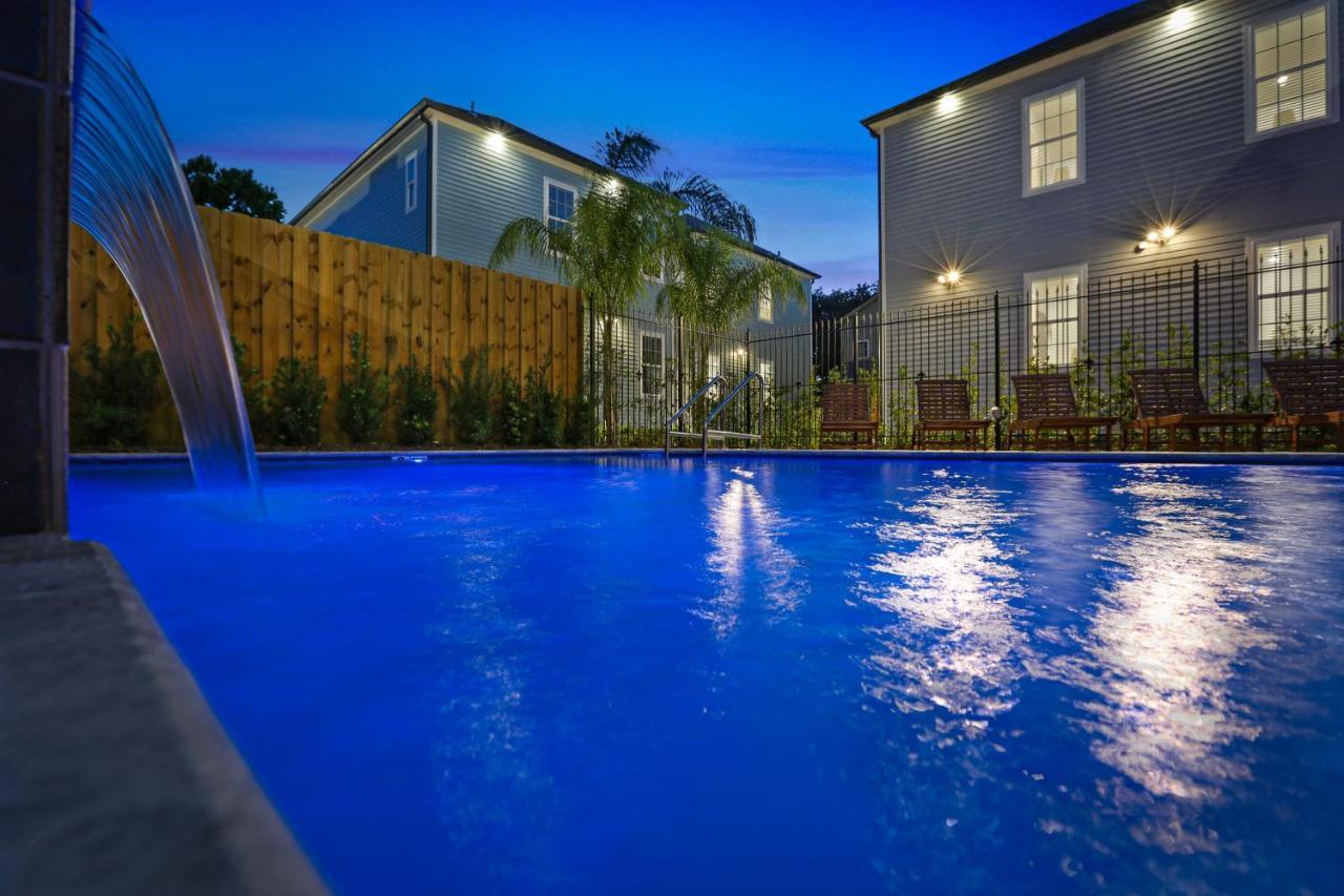 Hosteeva Amazing 4 Bedroom Modern Condo With Balcony Near Frnch Quarter ニューオーリンズ エクステリア 写真